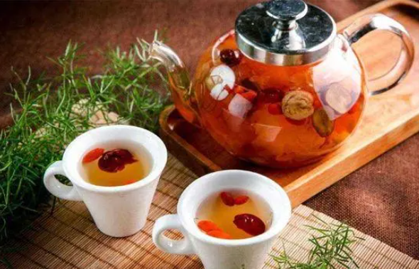 经期能否喝蜂蜜，经期喝蜂蜜的禁忌有哪些?>图片